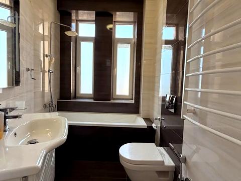 квартира за адресою Садиковська вул., 2