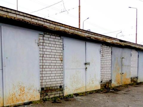паркомісце за адресою Дніпро, Вокзальна пл. (Петровського), 5