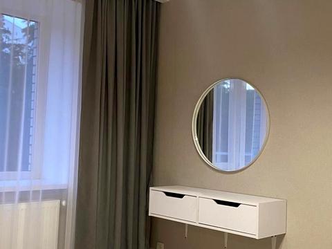 квартира за адресою Довженка вул., 24