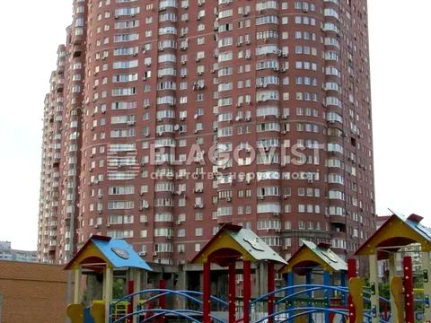 квартира за адресою Анни Ахматової вул., 13-Д