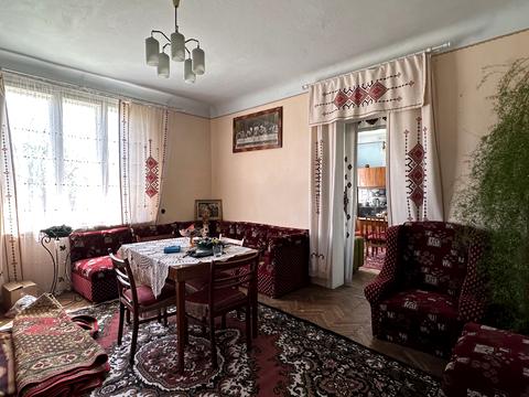 дом по адресу Івана-Франка