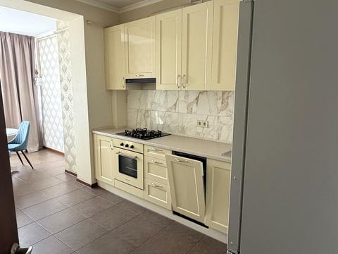 квартира за адресою Академіка Амосова вул., 63
