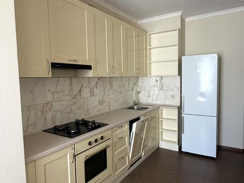 квартира за адресою Академіка Амосова вул., 63