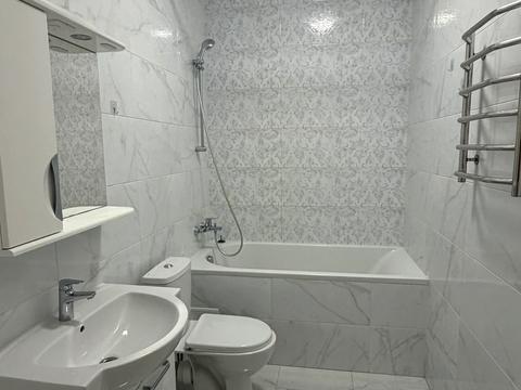 квартира за адресою Академіка Амосова вул., 63