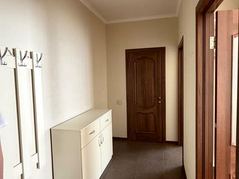квартира за адресою Академіка Амосова вул., 63