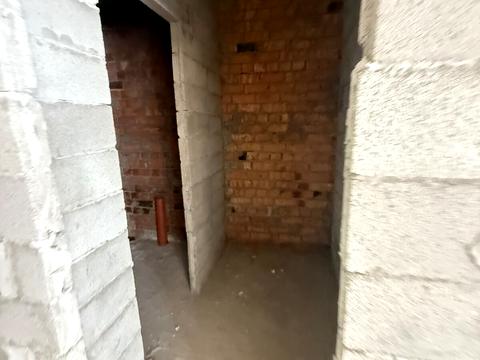 комерційна за адресою Малоголосківська вул., 21