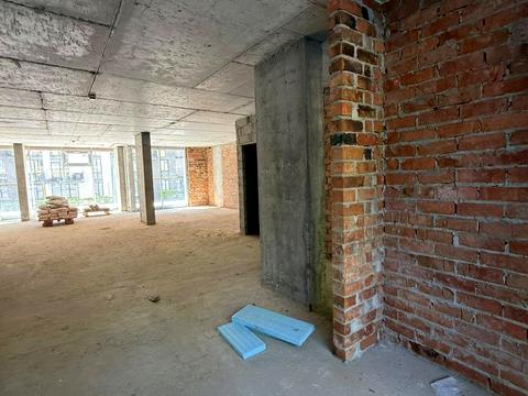 комерційна за адресою Малоголосківська вул., 21
