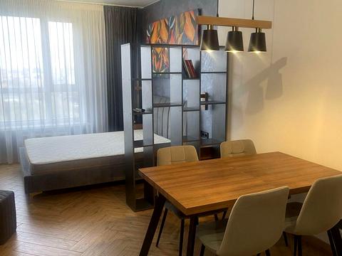 квартира за адресою Олени Теліги вул., 25