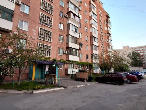 квартира за адресою Автозаводська вул., 4
