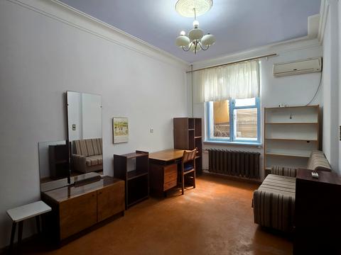 квартира за адресою Дачна вул., 42