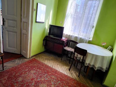 квартира за адресою Пантелеймона Куліша вул., 4