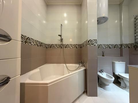 квартира за адресою Єжи Ґедройця вул. (Тверська), 6