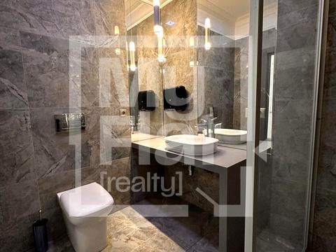 комерційна за адресою Кловський узвіз, 7a