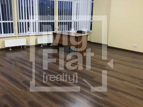 коммерческая по адресу Кловский спуск, 7a