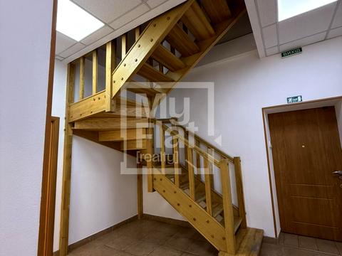 комерційна за адресою Софіївська вул., 18