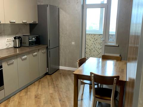 квартира за адресою Андрія Аболмасова вул. (Панельна), 4-А
