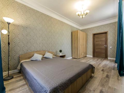квартира за адресою Зоологічна вул., 6