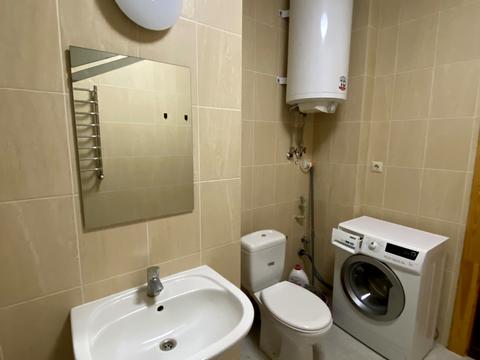 квартира за адресою Миколи Бажана просп., 1-А