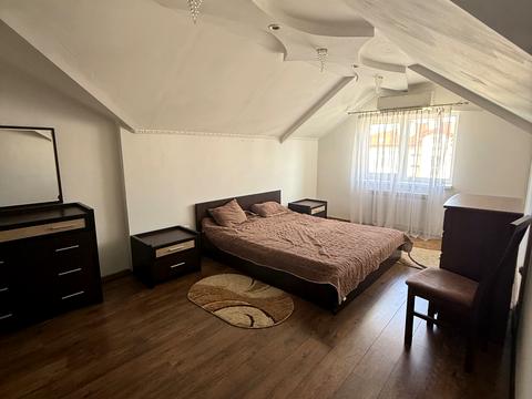 квартира за адресою Вишнева вул., 28