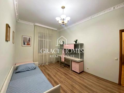 квартира за адресою Євгена Чикаленка вул. (Пушкінська), 20