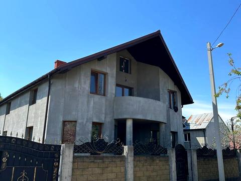 будинок за адресою Дорожна