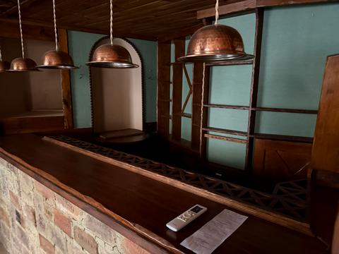 комерційна за адресою Військовий узвіз, 8
