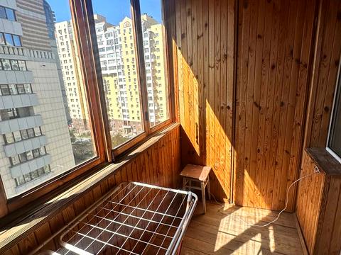 квартира за адресою Андрія Верхогляда, 2