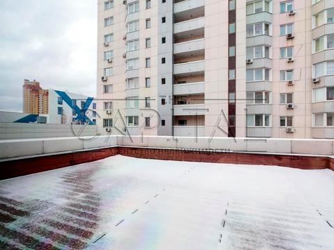 комерційна за адресою Олександра Мишуги вул., 8