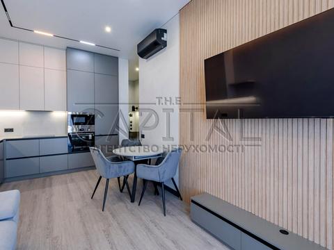 квартира по адресу Салютная ул., (Будинок 02301-02303)