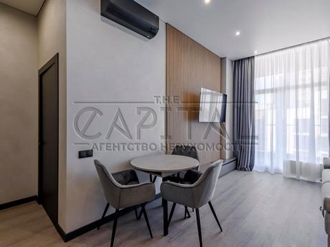 квартира по адресу Салютная ул., (Будинок 02301-02303)