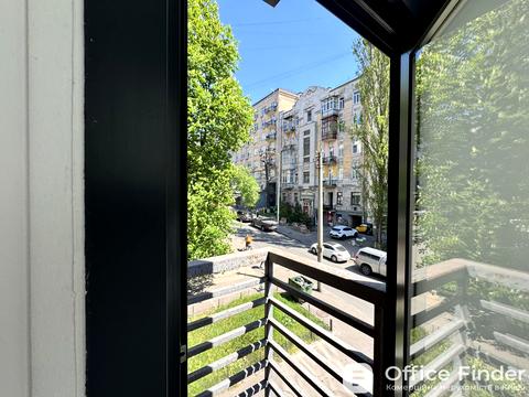 комерційна за адресою Паньківська вул., 17