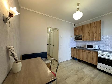 квартира за адресою Оноре де Бальзака вул., 54