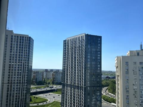 квартира по адресу Академика Глушкова просп., 9-В
