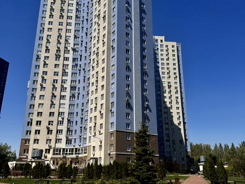 квартира по адресу Академика Глушкова просп., 9-В