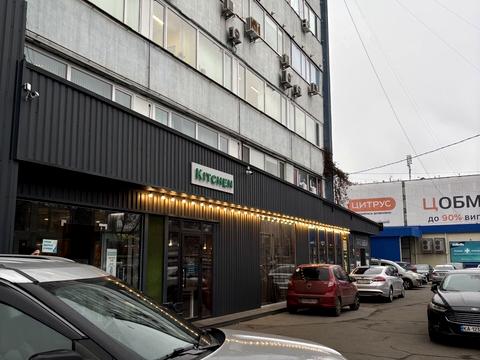 комерційна за адресою Степана Бандери просп. (Московський), 8