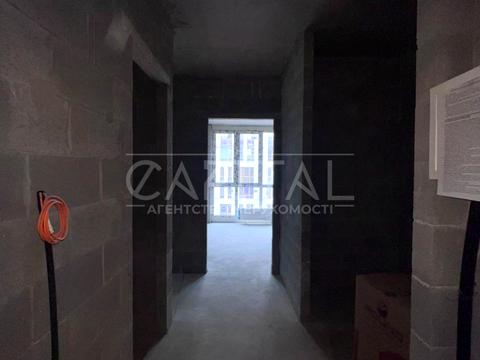 квартира за адресою Салютна вул., (Будинок 02301-02303)