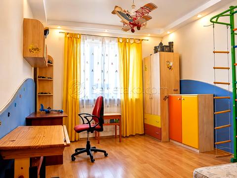 квартира по адресу Светлый пер., 11