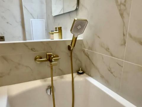 квартира за адресою Лазурна вул., 5 к13