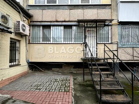 комерційна за адресою Дмитра Павличка просп., 3