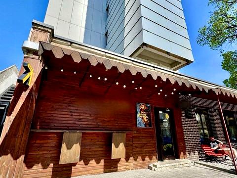комерційна за адресою Гоголівська вул., 22/24