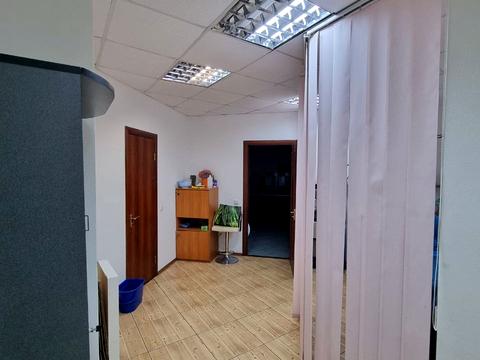 комерційна за адресою Олександра Мишуги вул., 12