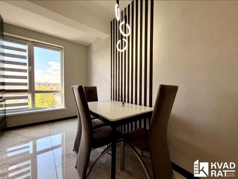 квартира за адресою Хіміків вул., 8