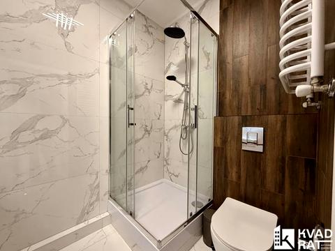 квартира за адресою Хіміків вул., 8