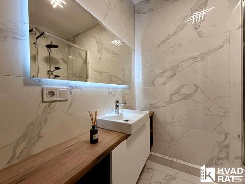 квартира за адресою Хіміків вул., 8