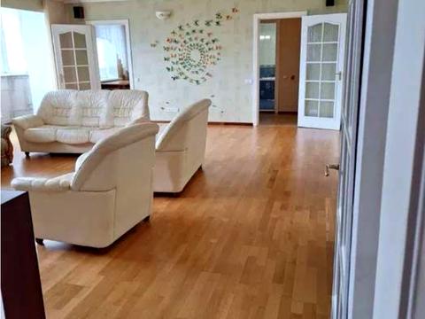 квартира по адресу Оноре де Бальзака ул., 4