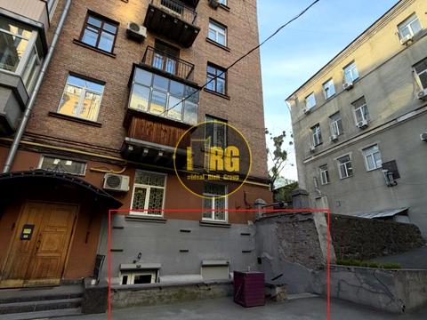 коммерческая по адресу Прорезная ул., 4