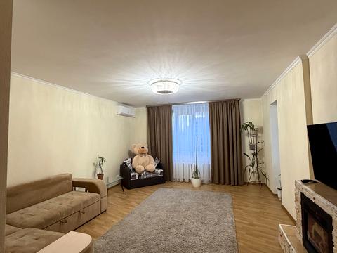 квартира по адресу Миколы Бажана просп., 1-М