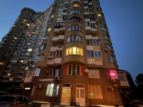 квартира по адресу Миколы Бажана просп., 1-М