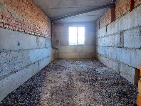 комерційна за адресою Петра Сагайдачного вул., 100А