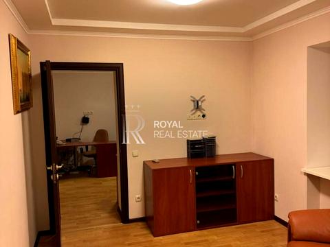комерційна за адресою Костя Гордієнка пров., 1-А